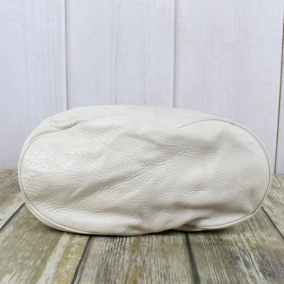 MICHAEL KORS Leather Shoulder Handbag - Picture 8 of 11